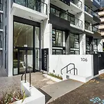 Full Amenities 1-Bedroom Studio In Cbd With Pool
