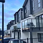 3Br Auckland Holiday Home Near Outlet Shops And Costco