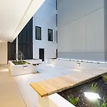 Modern Designed City Aircon 1B - Pool Sauna Gym