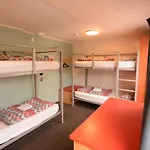Yha Auckland City