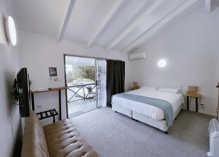 Siesta Motel