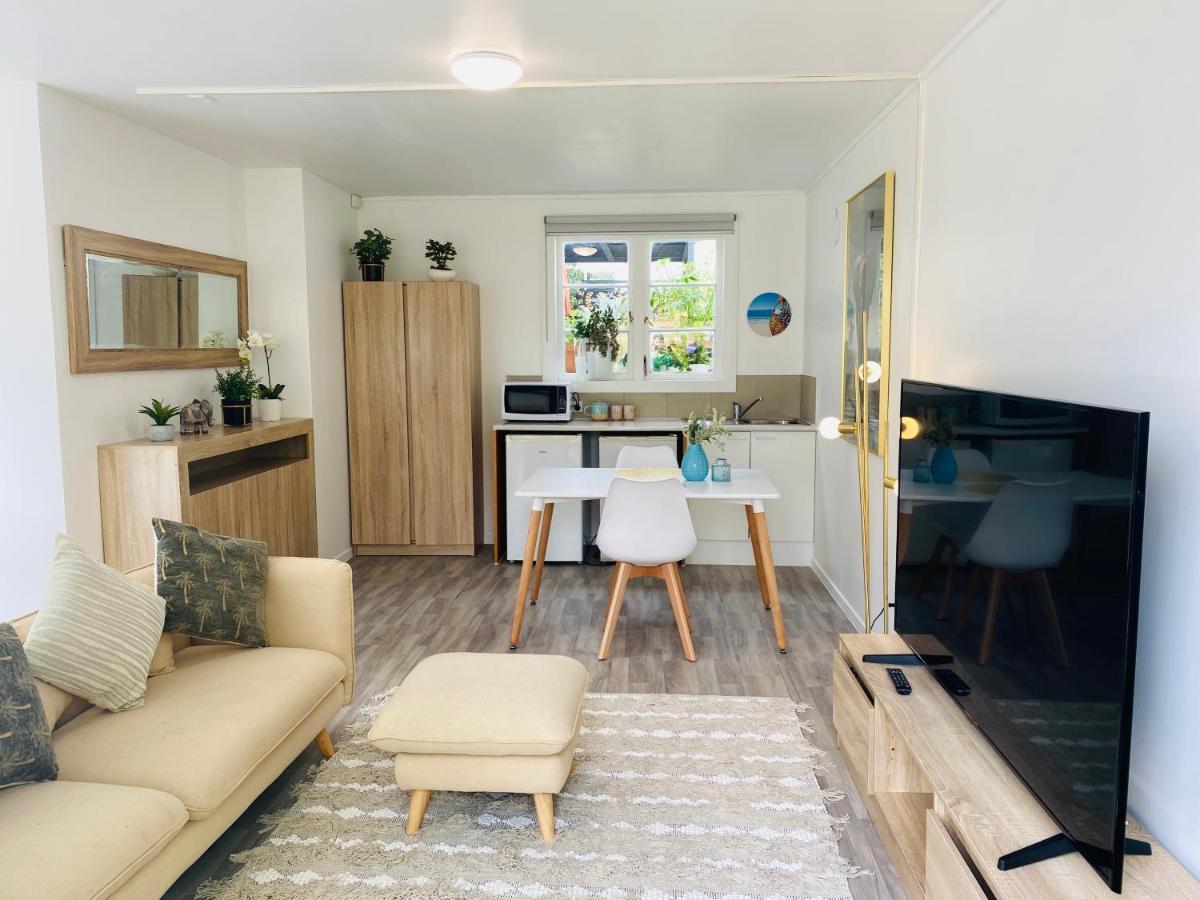 Takapuna Guest house