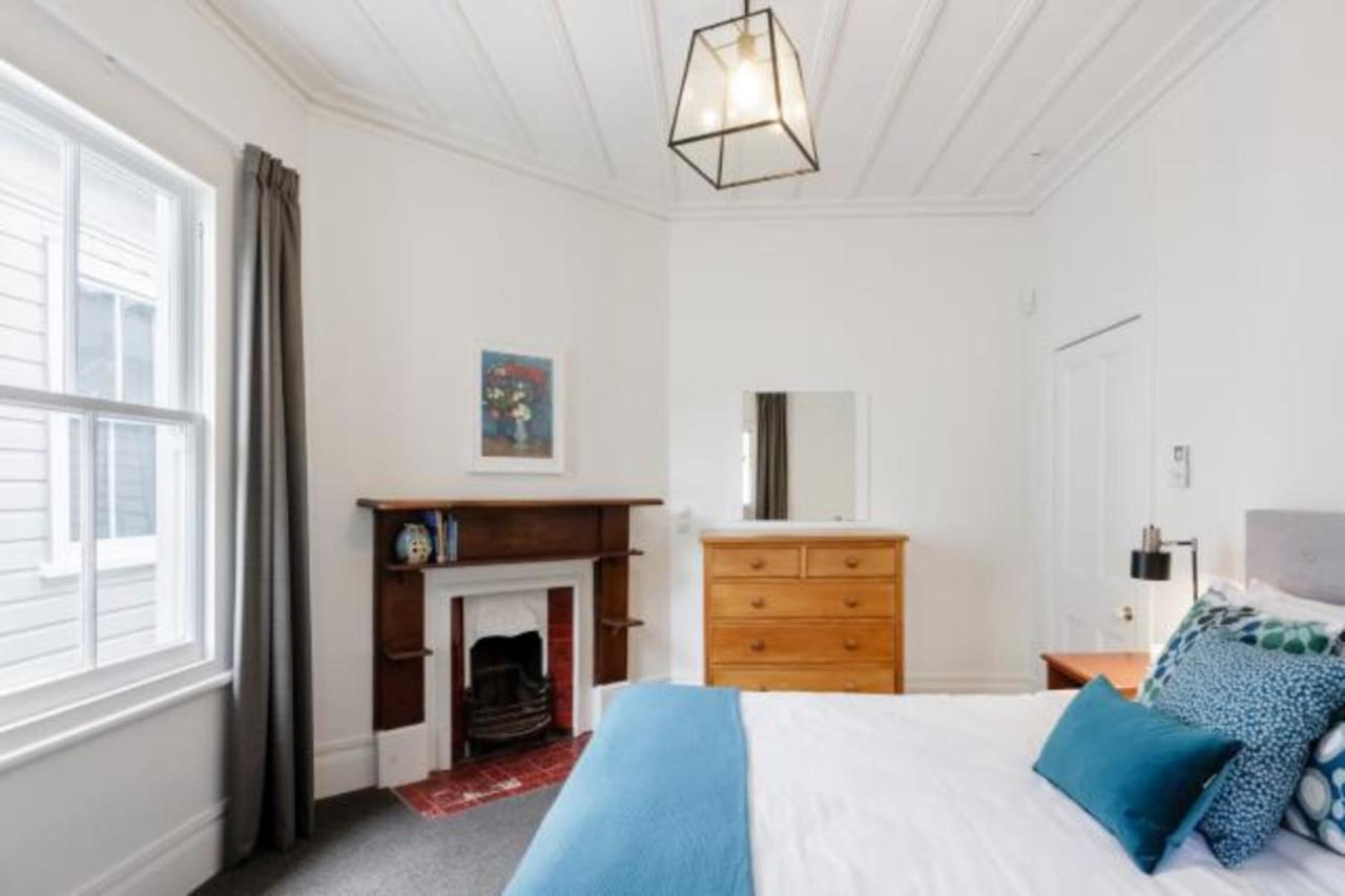 Light-filled Renovated Walk To Ponsonby Road Apartment