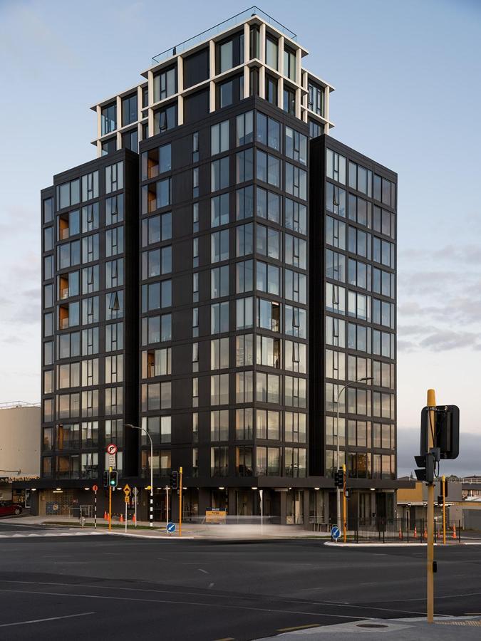 Apartment Max For Perfect Short