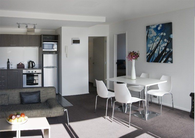 Bianco Off Queen Aparthotel 4*