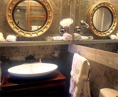 Cotter House Luxury Retreat Bed & Breakfast 5*