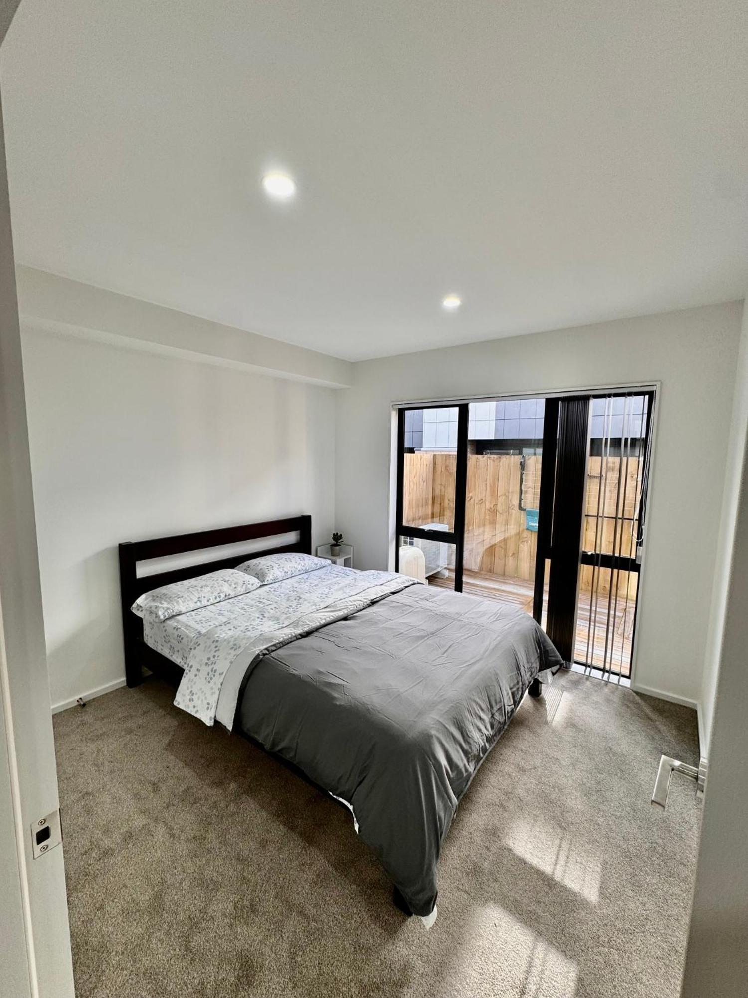 3br Near Outlet Shops And Costco Auckland