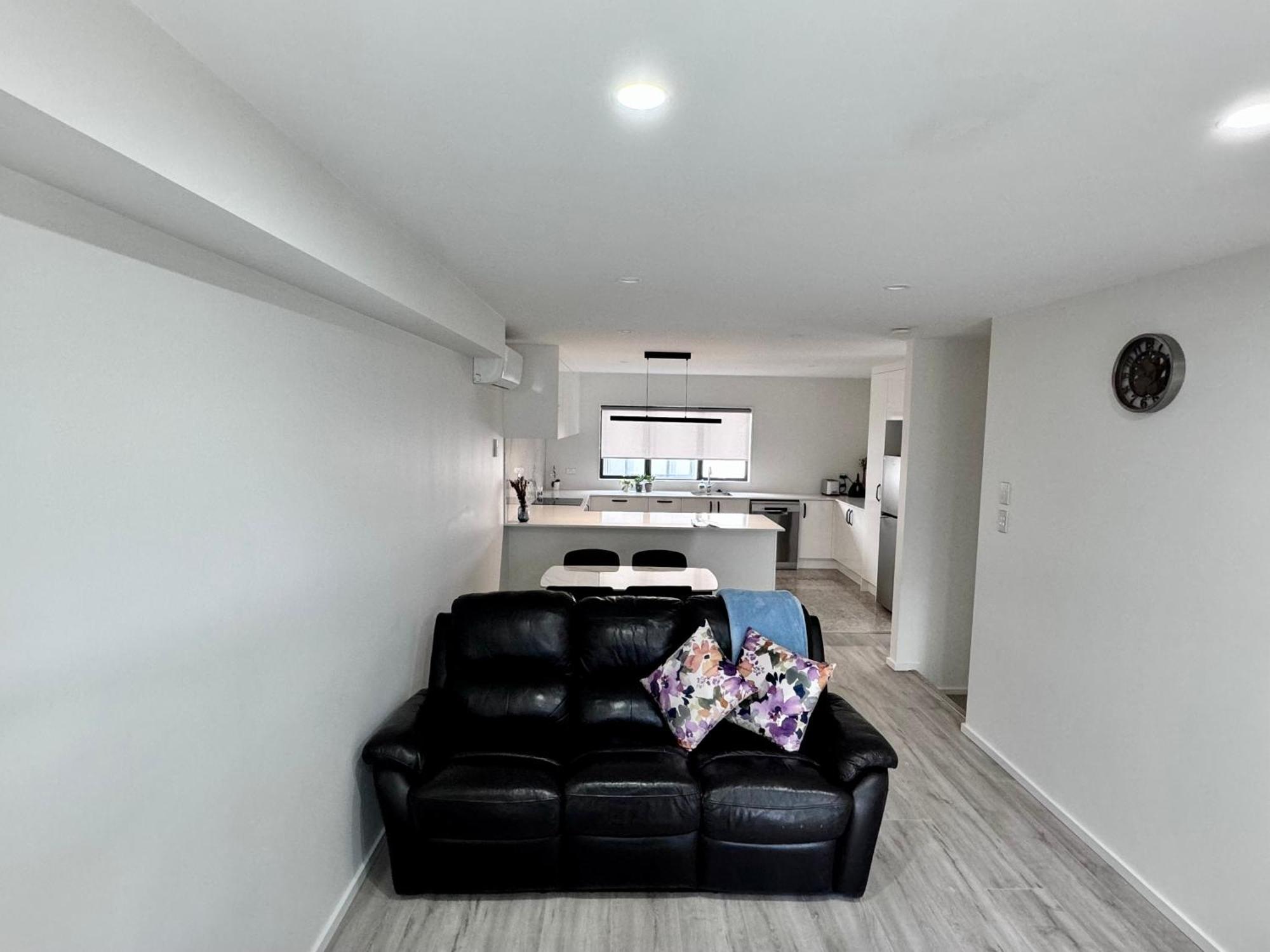 3br Near Outlet Shops And Costco