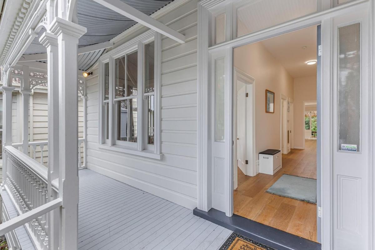 Gorgeous 4br Mt Eden Retreat Holiday home Auckland