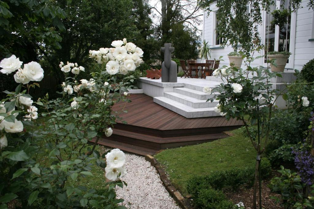 Cotter House Luxury Retreat Bed & Breakfast Auckland