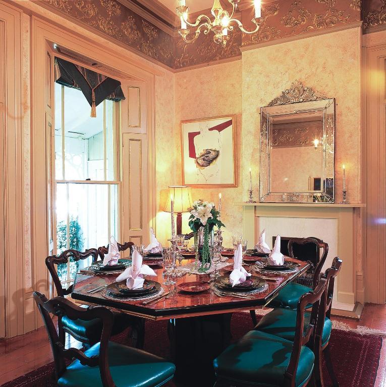 Cotter House Luxury Retreat 5* Auckland