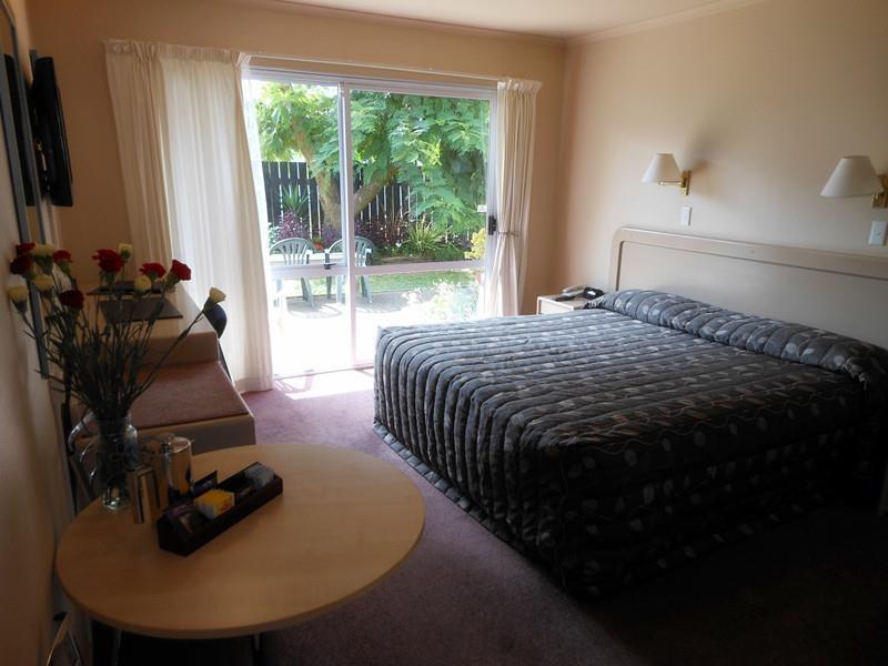 Asure Camelot Arms Motor Motel Auckland