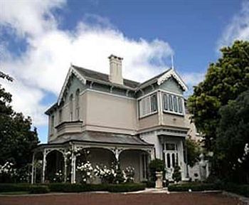 Bed & Breakfast Cotter House Luxury Retreat