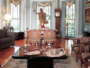 Cotter House Luxury Retreat Auckland