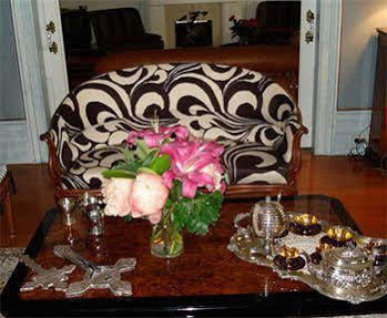 Bed & Breakfast Cotter House Luxury Retreat