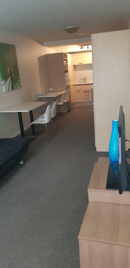 Bianco Off Queen Aparthotel 4*