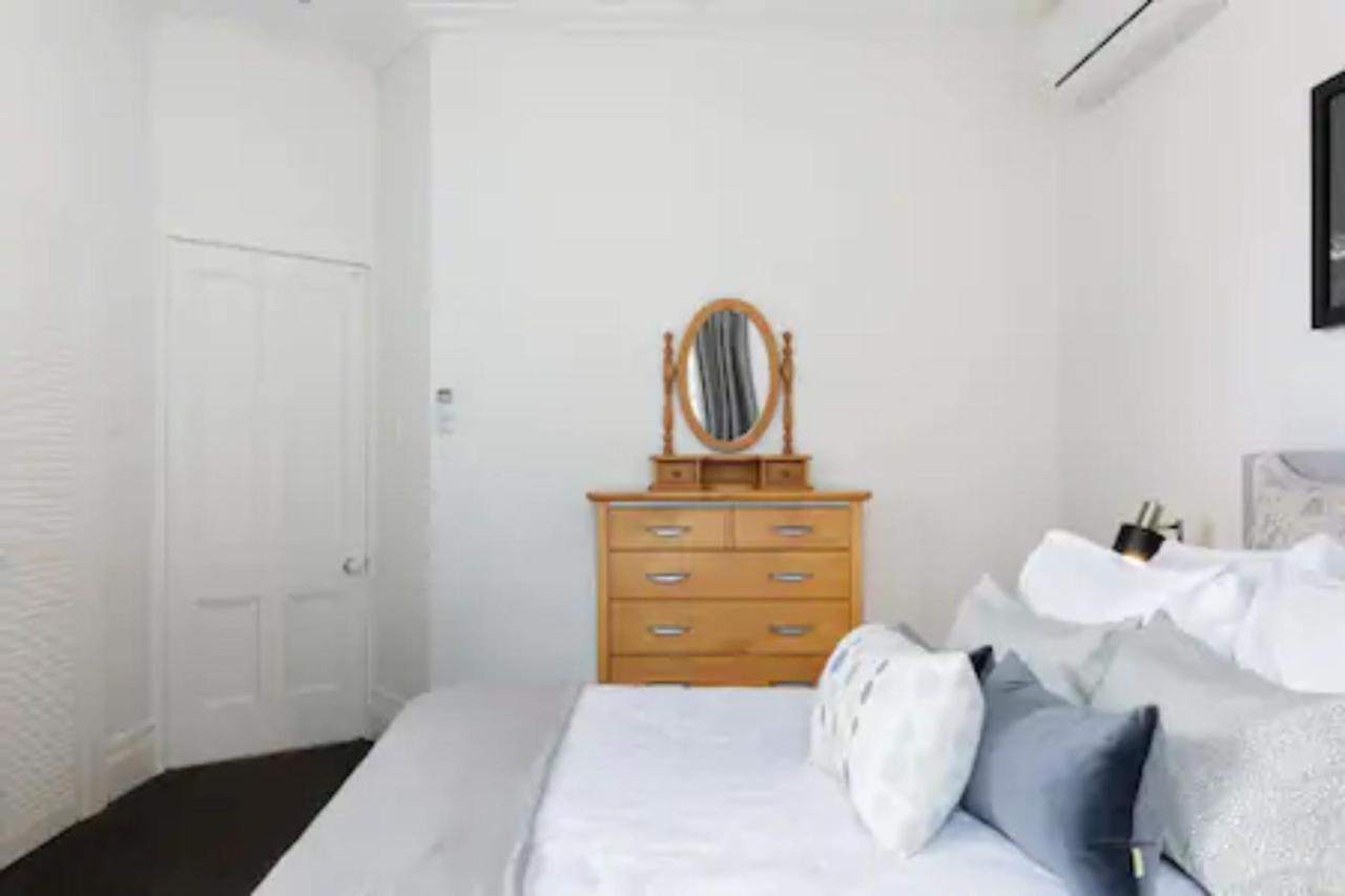 Light-filled Renovated Walk To Ponsonby Road