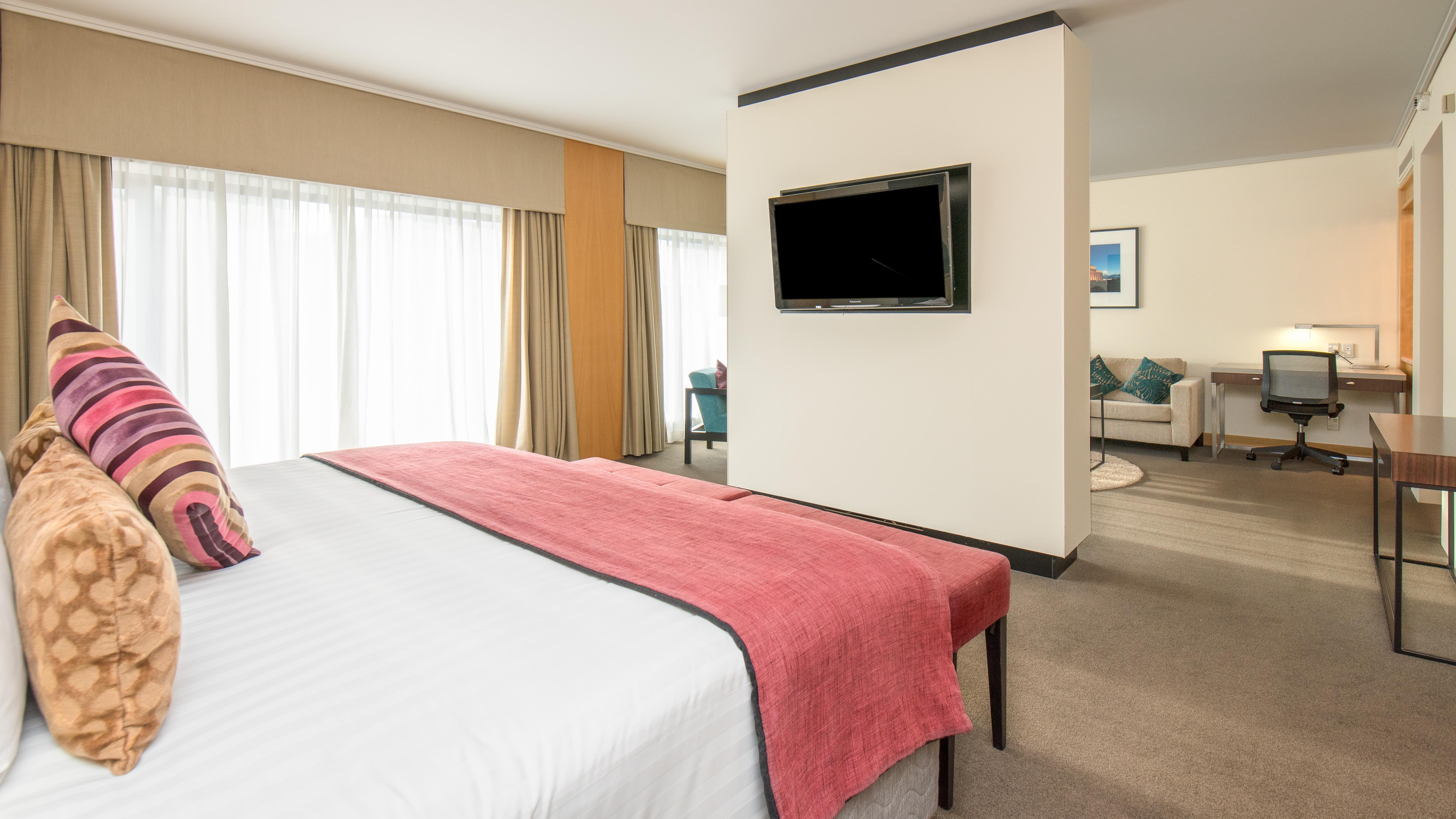Hotel Grand Millennium 4*