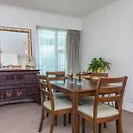 Qv Spacious Apt On The Wharf With Wifi