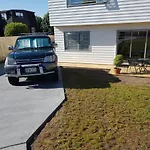 Private 2 Bedroom Apartment Castor Bay Auckland