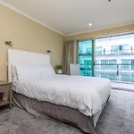 Qv Waterfront Apt With Ac Wifi And Parking
