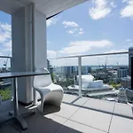 Luxury Sea View 2 Bedroom Apartment