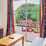 Little Self-Contained 1Br W Netflix - Parking