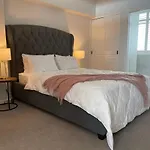 All New Penthouse On Princes Wharf! The Soul Of Auckland! Free Parking!