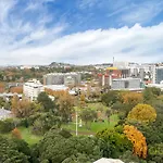 Qv Amazing 2-Bedroom In Cbd With Carpark - 859