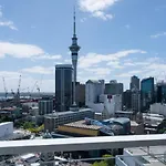 Amazing Views 2 Bedroom Apt In Auckland Cbd
