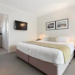 The Parnell Hotel & Conference Centre
