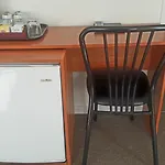 Kiwi International Hotel