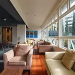 Kiwi International Hotel