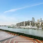 Qv Waterfront Apartment Viaduct Area - 503