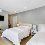 Echo Lodge