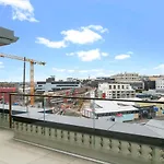 Enfield Sky - Brand New Luxury Penthouse