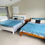 Oakparkvilla Seaviewfamilyroom Kingroom Queenroom-Wifi (Adults Only)