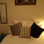 Aveen\'S Apartment 10Mins From Airport