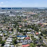 Self Contained Unit - New Property Make Your Stay Comfortable