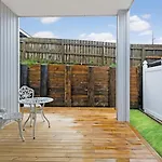 Self Contained Unit - New Property Make Your Stay Comfortable