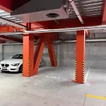 3 Bedroom Apartment In Newmarket
