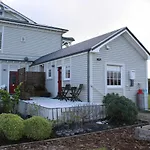 The Studio - Huntly House