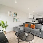 Sunnyhills Viewside Town House