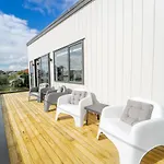 Sunnyhills Viewside Town House