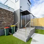 Sunnyhills Viewside Town House