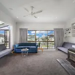 Large 6Br House South Auckland