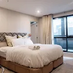 Albert Luxury Suites