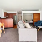Luxury Hideaway On Princes Wharf