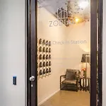 Stylish City Pad Near Sky Tower