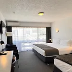 Alpers Lodge & Conference Centre